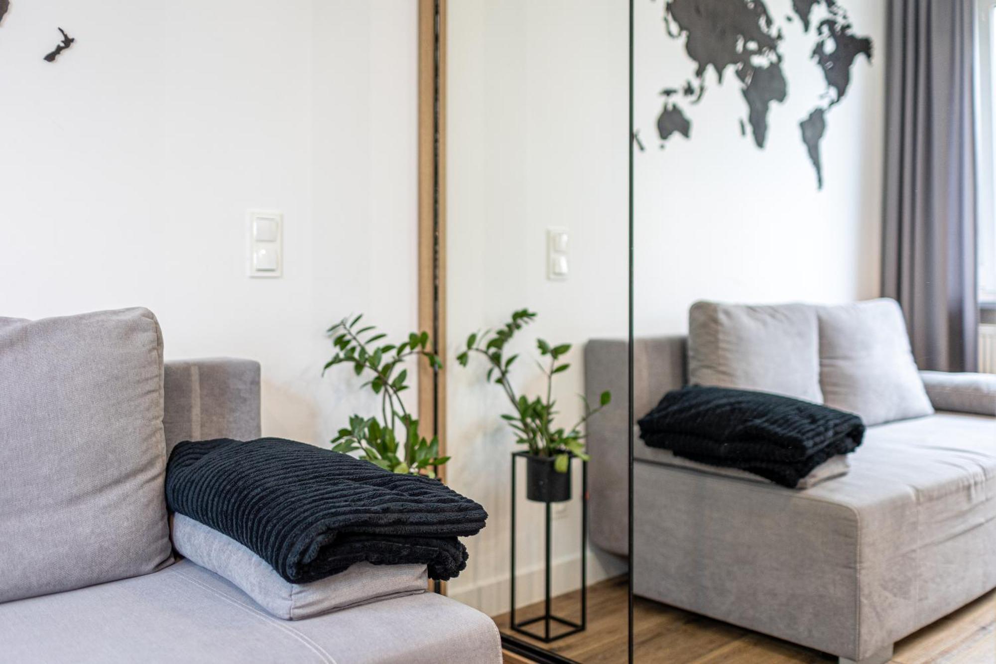 Rentplanet - Jarzebinowa Apartment Wroclaw